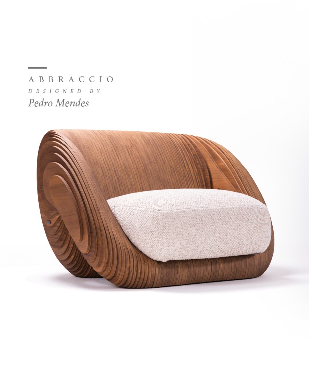 The Abbraccio Armchair by Pedro Mendes