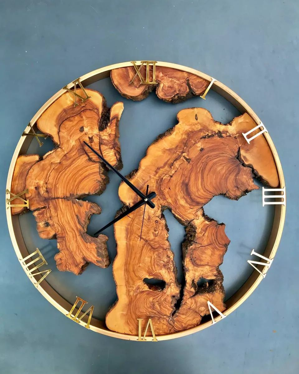 A unique wall clock featuring intricate wood patterns