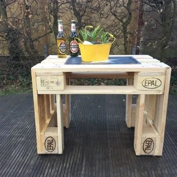 Upcycled Pallet Table