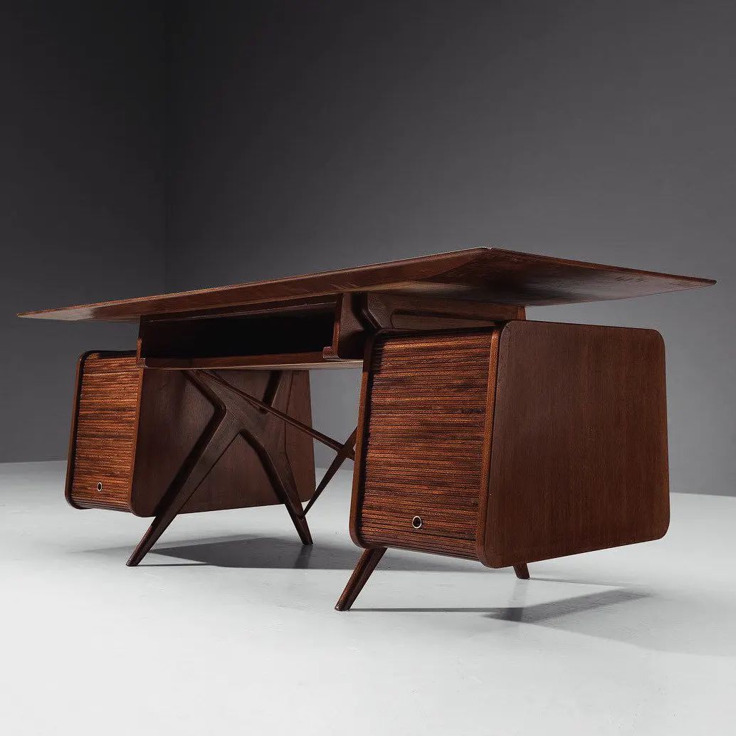 Mid-century modern-style expandable desk