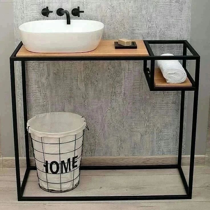 Modern Minimalist Bathroom Sink Setup