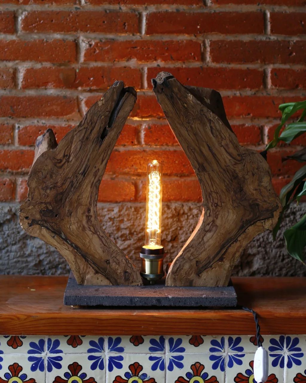 Unique Wood Lamp Design